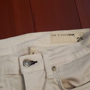 Rag and Bone - Skinny size 25